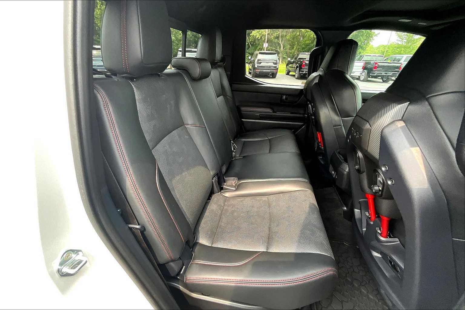 2024 Toyota Tacoma TRD Pro Hybrid - Photo 15
