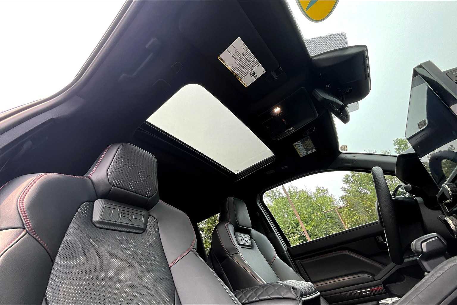2024 Toyota Tacoma TRD Pro Hybrid - Photo 22