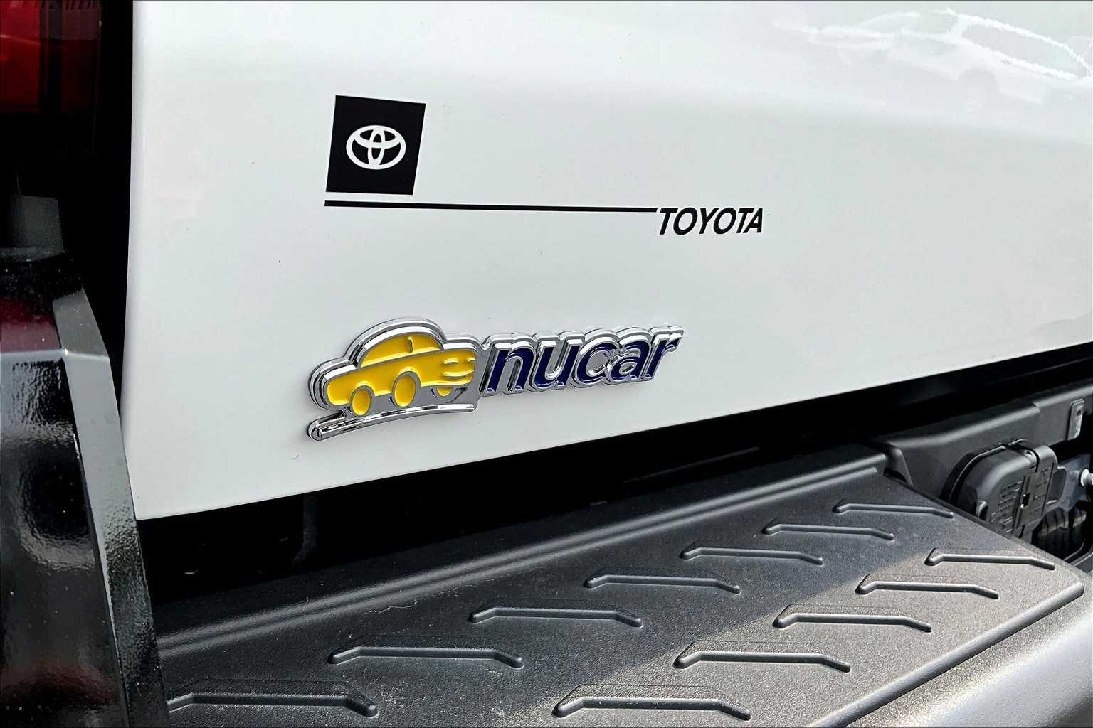 2024 Toyota Tacoma TRD Pro Hybrid - Photo 29