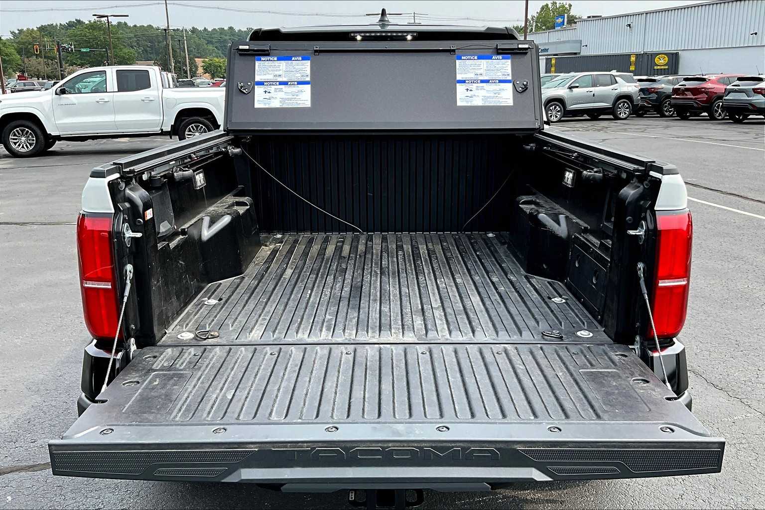 2024 Toyota Tacoma TRD Pro Hybrid - Photo 30