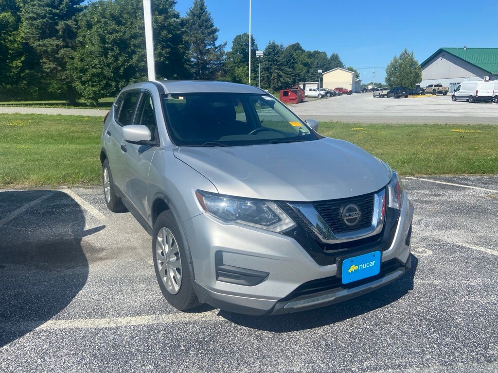 2018 Nissan Rogue S - Photo 1