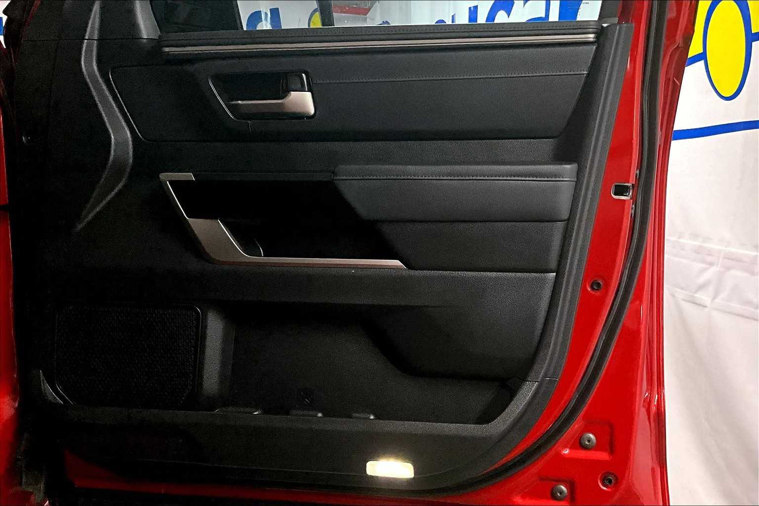 2023 Toyota Tundra Limited Hybrid - Photo 12