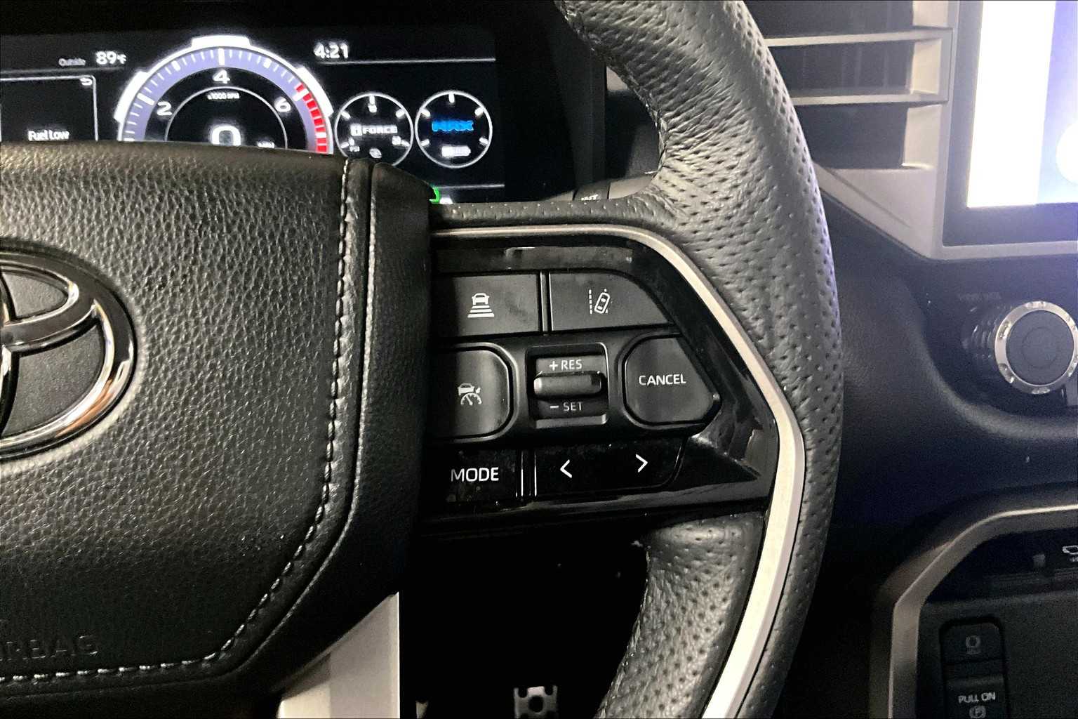 2023 Toyota Tundra Limited Hybrid - Photo 24