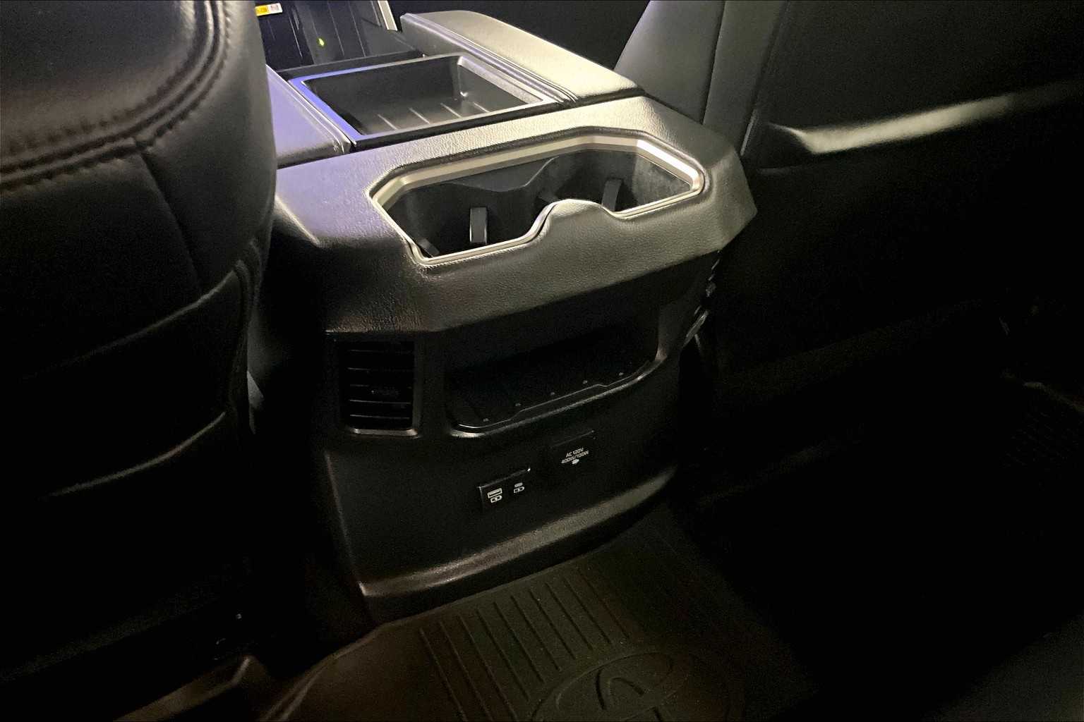 2023 Toyota Tundra Limited Hybrid - Photo 28