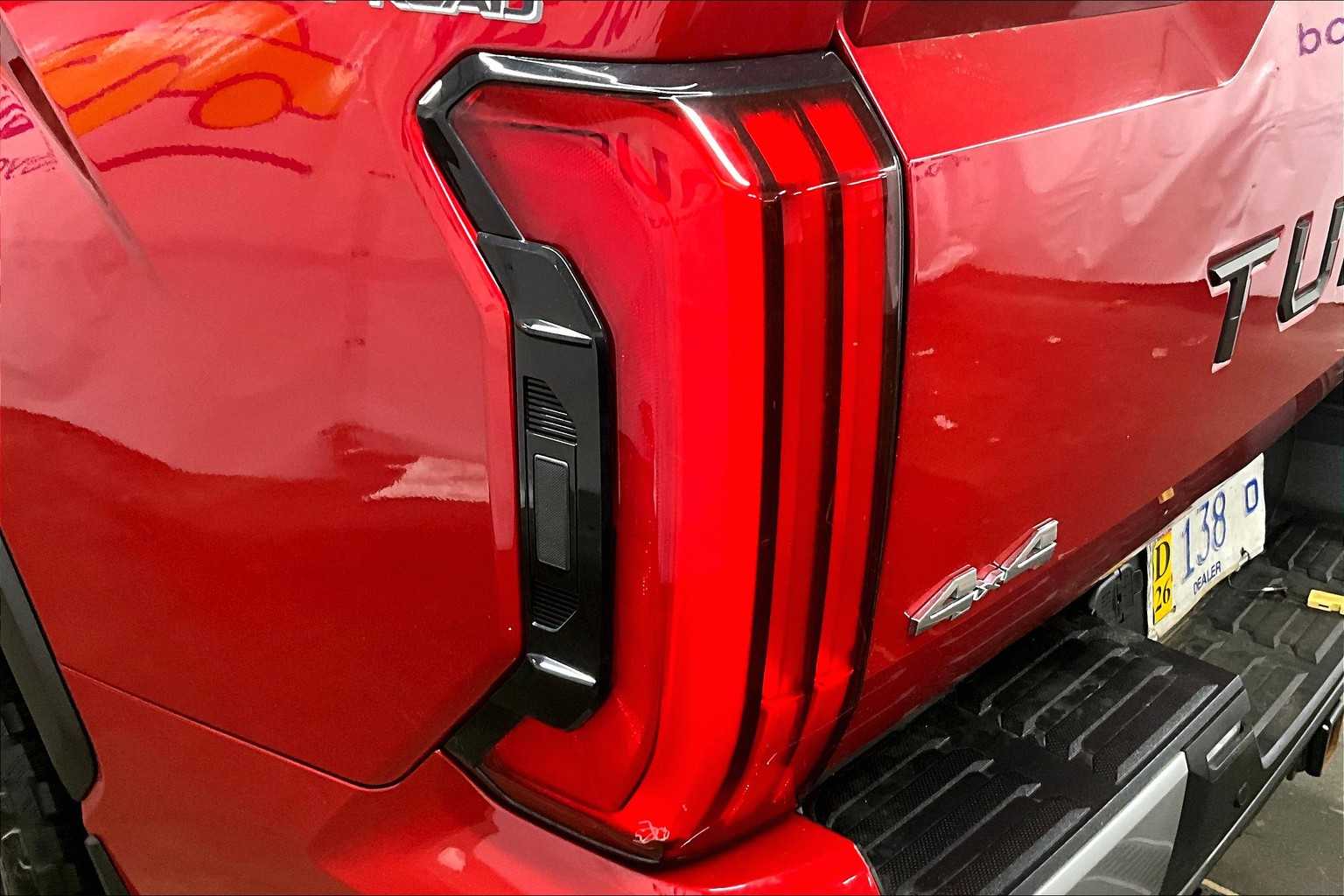 2023 Toyota Tundra Limited Hybrid - Photo 34