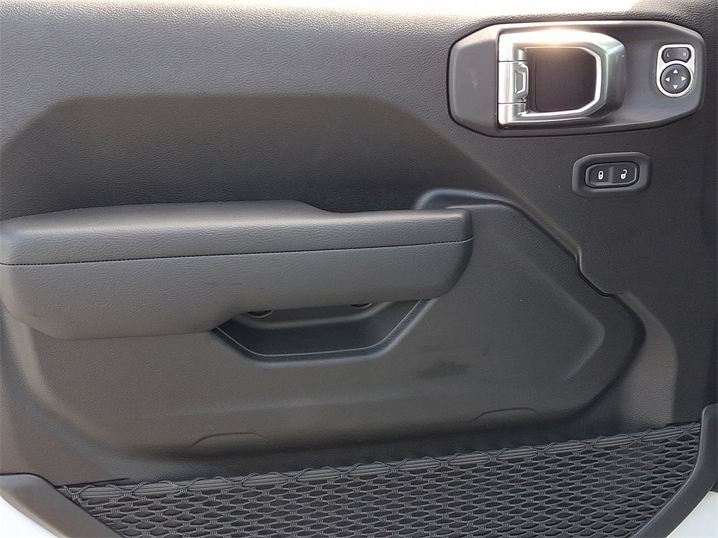2025 Jeep Wrangler Sport S 4xe - Photo 8