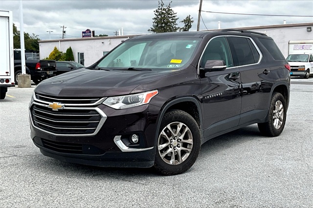 2020 Chevrolet Traverse LT - Photo 2