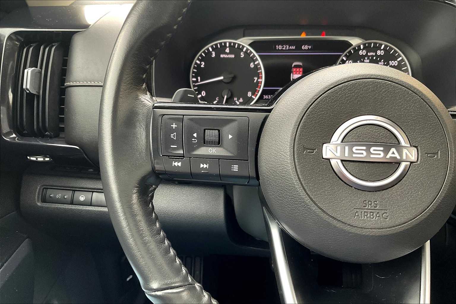 2022 Nissan Pathfinder SV - Photo 22