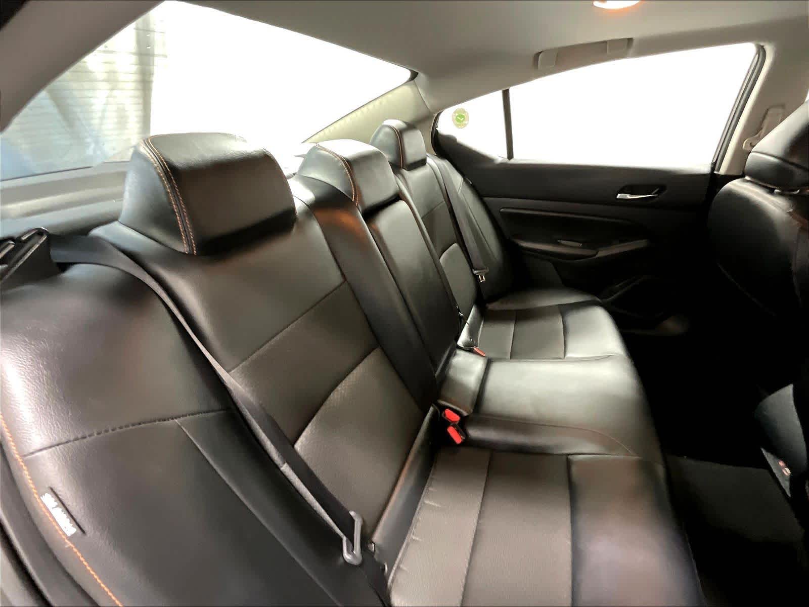 2022 Nissan Altima 2.5 SR - Photo 16