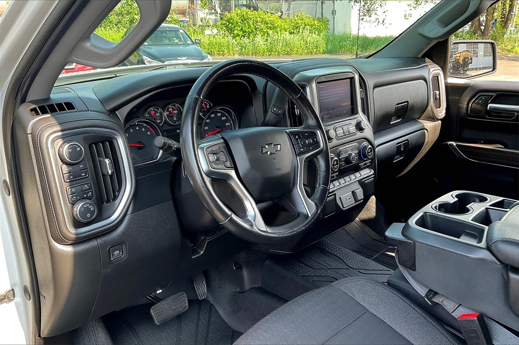 2019 Chevrolet Silverado 1500 RST - Photo 8