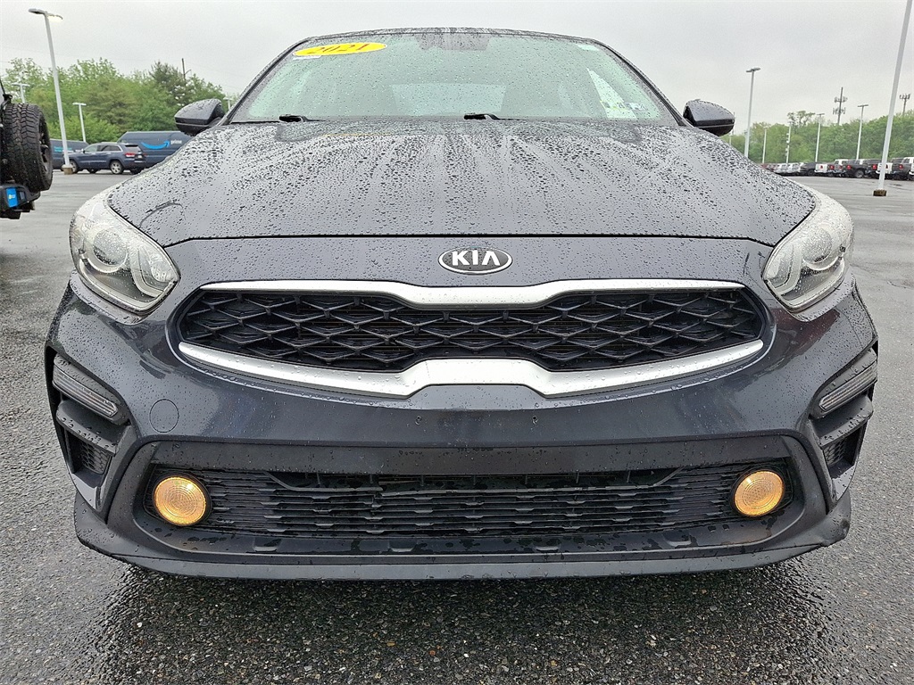 2021 Kia Forte FE - Photo 2