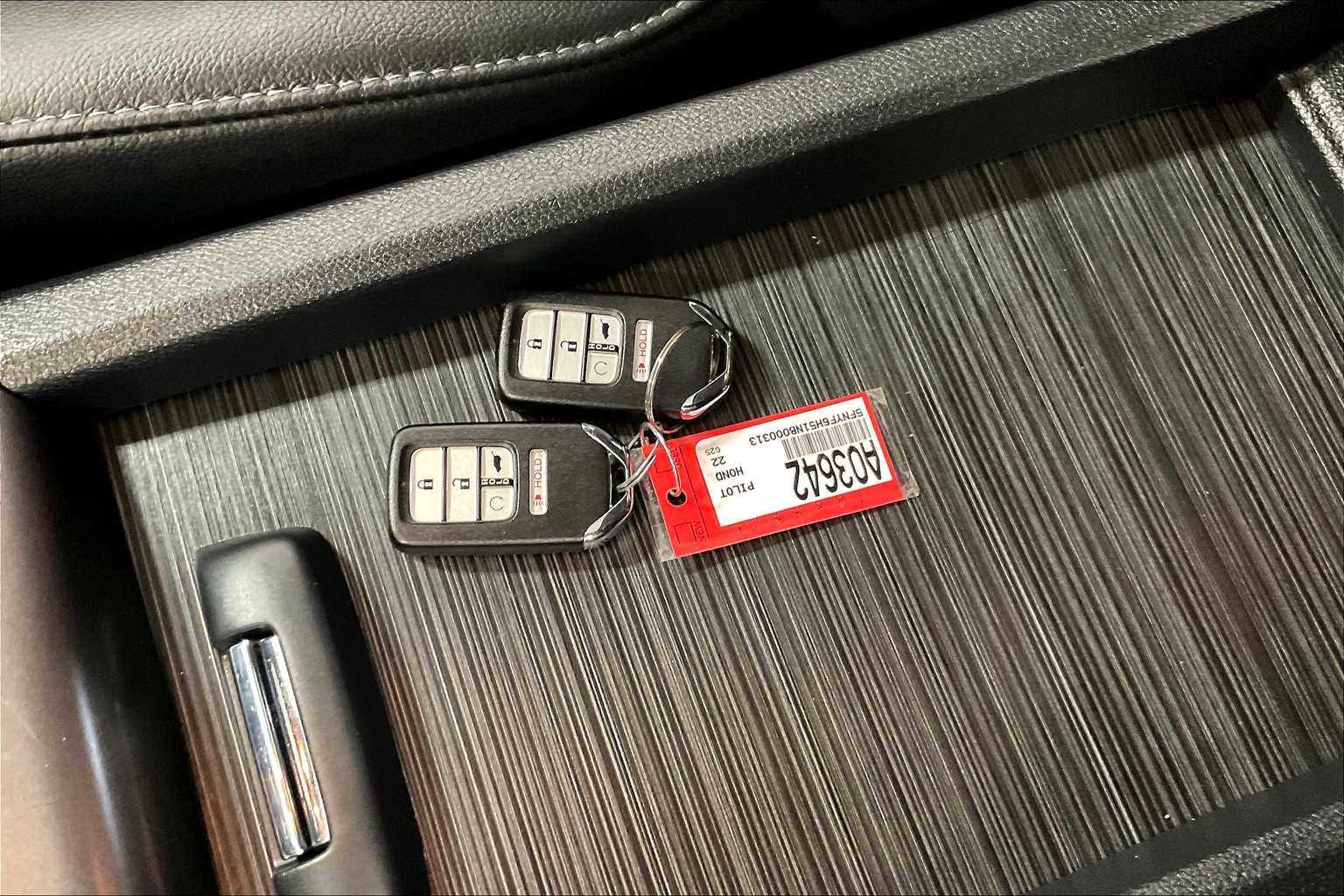 2022 Honda Pilot EX-L - Photo 32