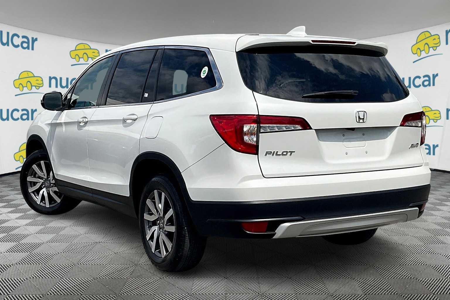2022 Honda Pilot EX-L - Photo 4