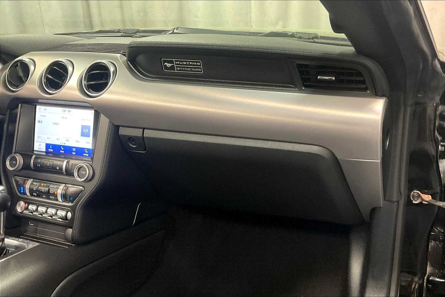 2020 Ford Mustang EcoBoost Premium - Photo 13