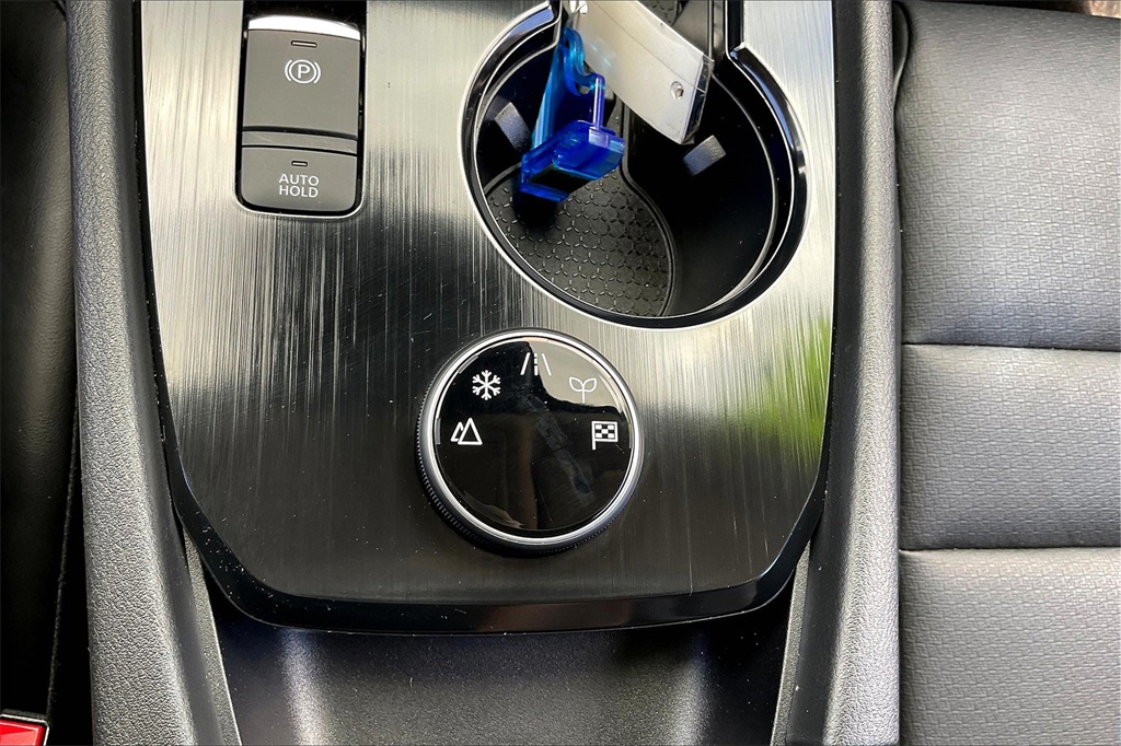 2022 Nissan Rogue SV - Photo 34