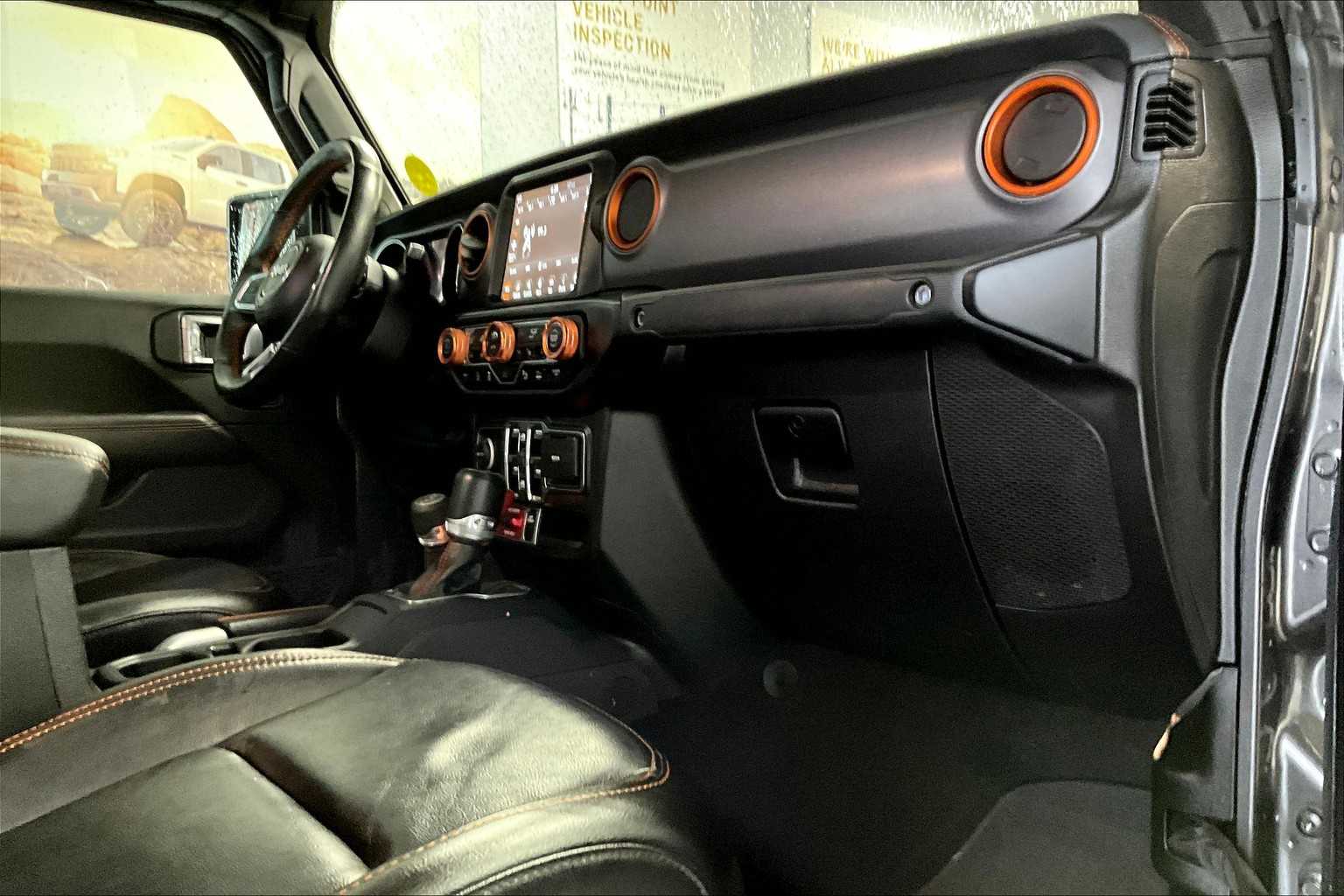2021 Jeep Gladiator Mojave - Photo 14