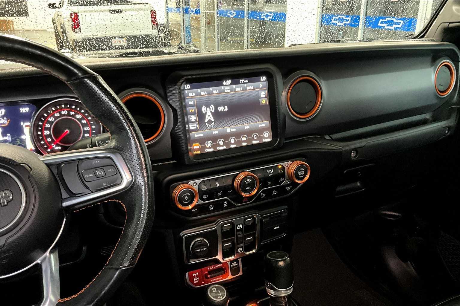 2021 Jeep Gladiator Mojave - Photo 18