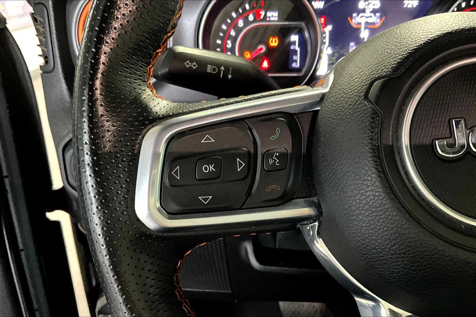 2021 Jeep Gladiator Mojave - Photo 23