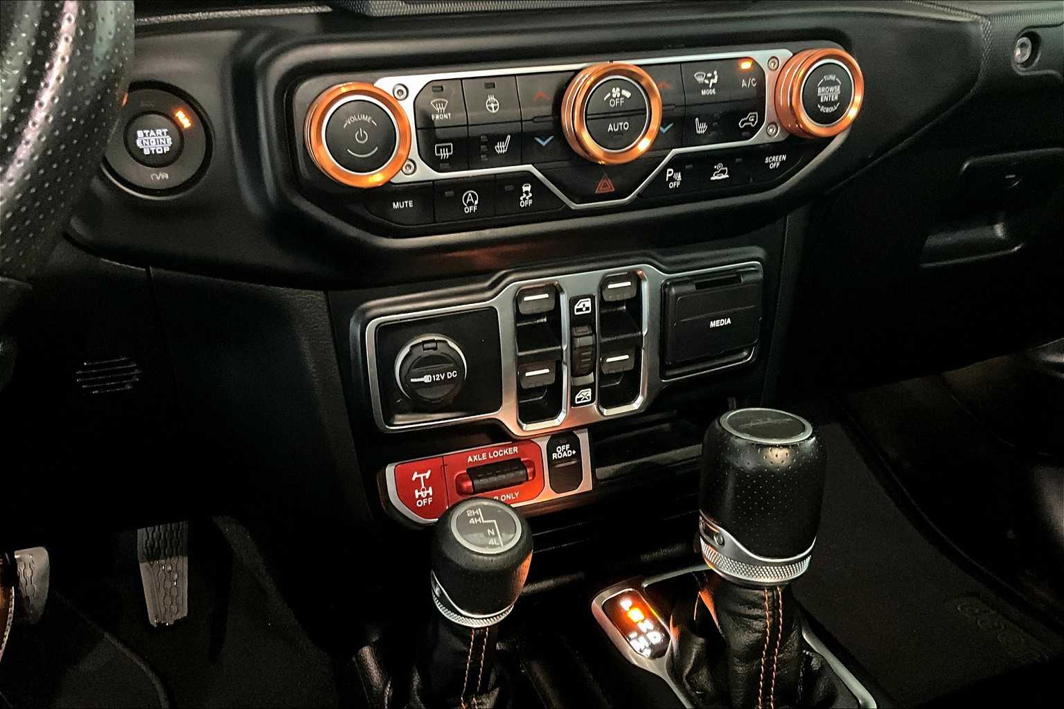 2021 Jeep Gladiator Mojave - Photo 26