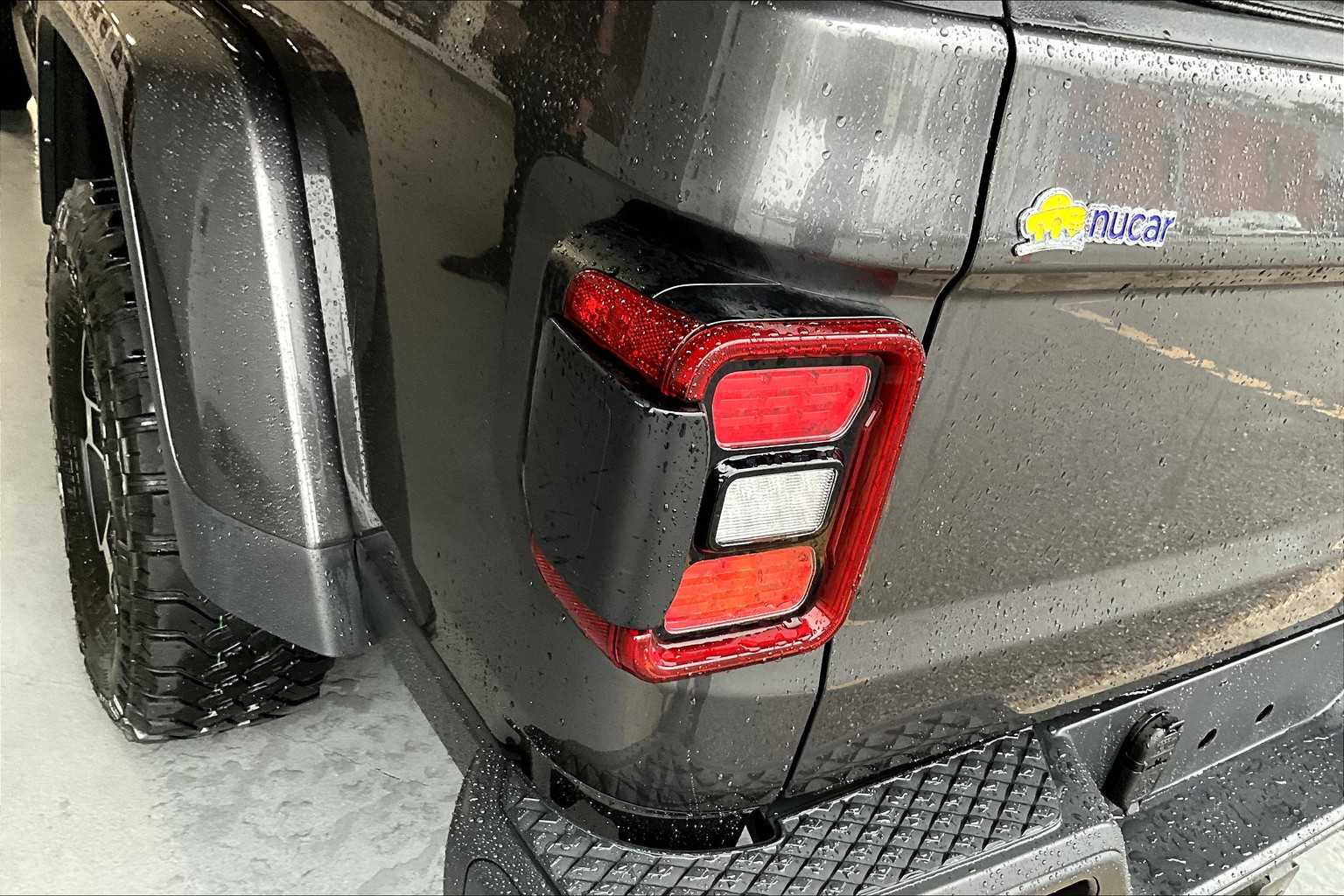 2021 Jeep Gladiator Mojave - Photo 33