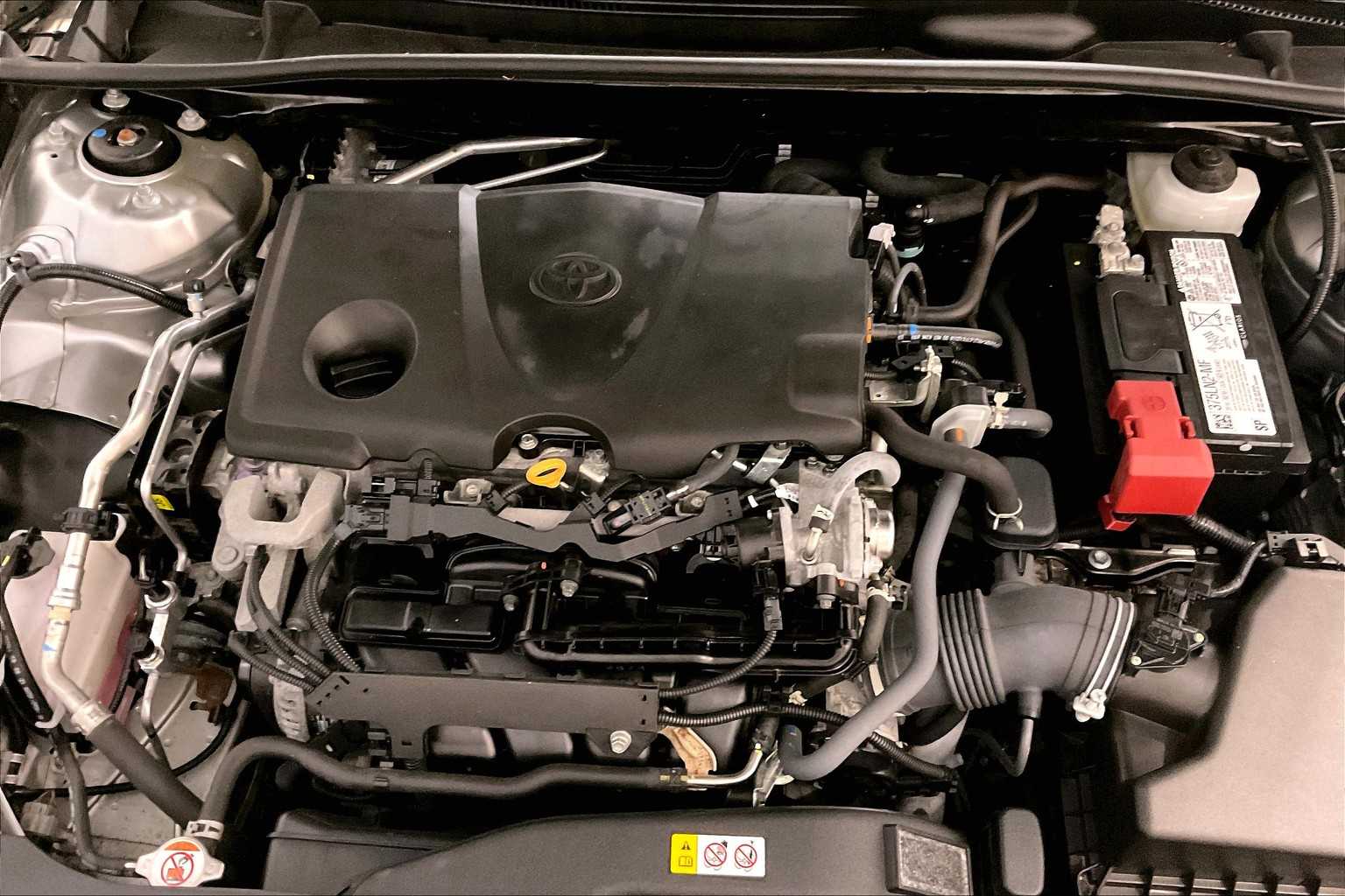 2022 Toyota Camry SE - Photo 34
