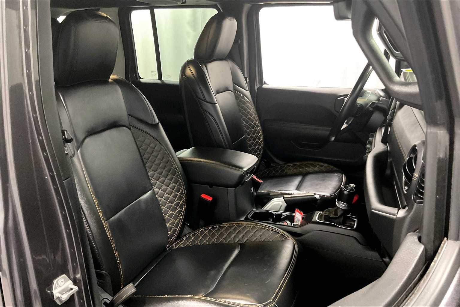 2021 Jeep Wrangler Unlimited Sahara High Altitude - Photo 11