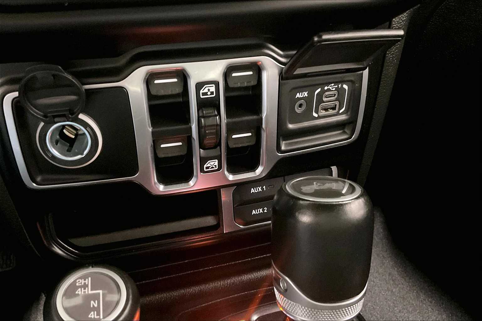 2021 Jeep Wrangler Unlimited Sahara High Altitude - Photo 26