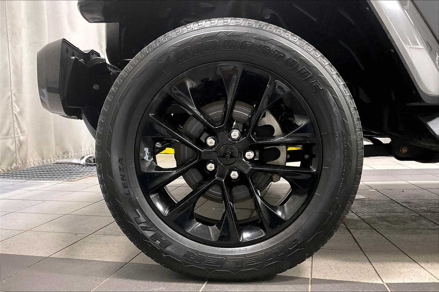 2021 Jeep Wrangler Unlimited Sahara High Altitude - Photo 7