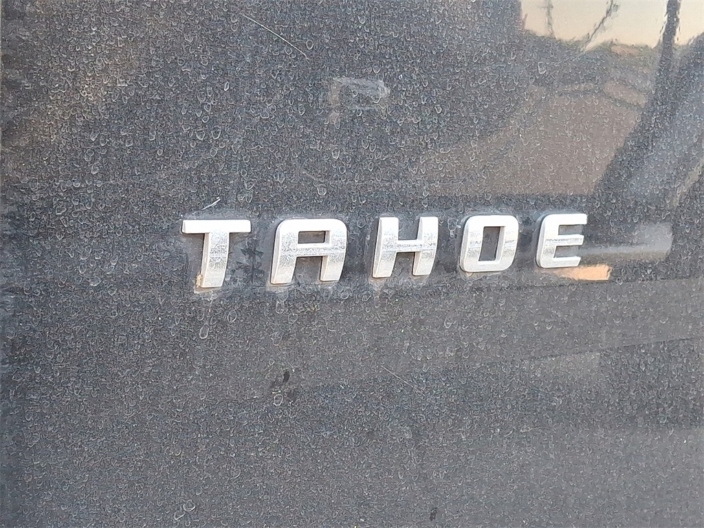 2018 Chevrolet Tahoe LT - Photo 9
