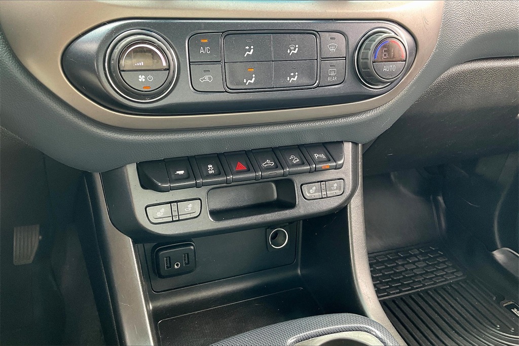 2020 Chevrolet Colorado Z71 - Photo 24