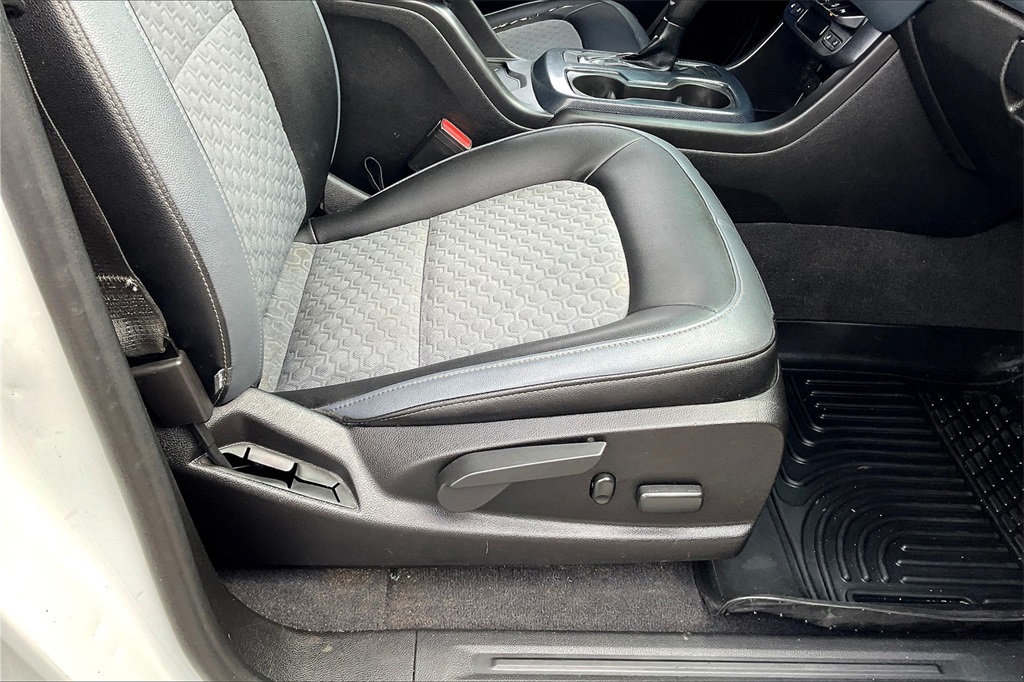 2020 Chevrolet Colorado Z71 - Photo 36