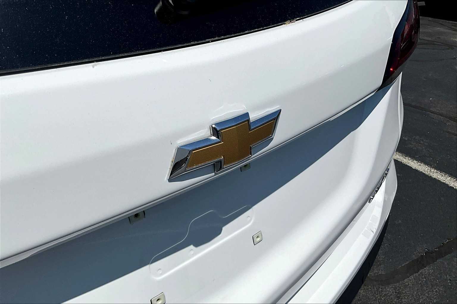 2022 Chevrolet Equinox LT - Photo 27