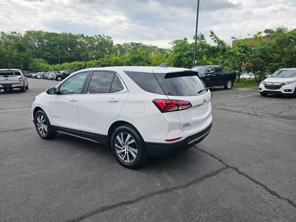 2022 Chevrolet Equinox LT - Photo 4