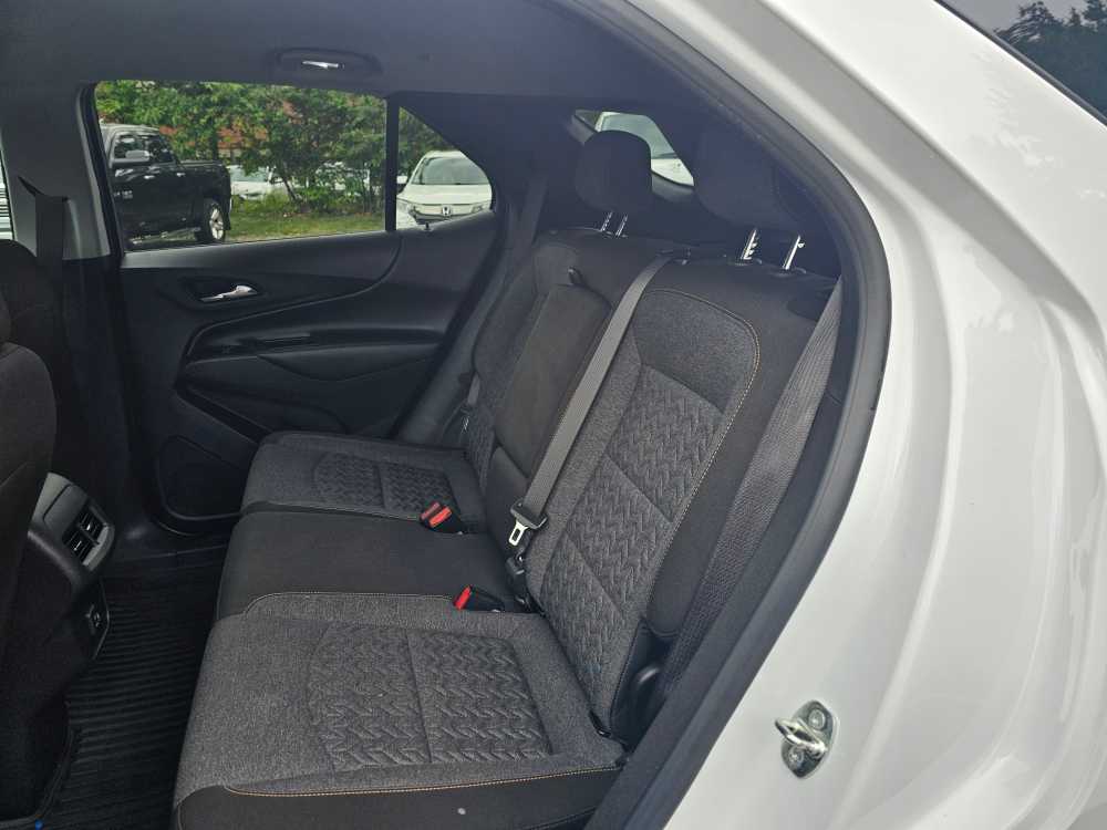 2022 Chevrolet Equinox LT - Photo 9