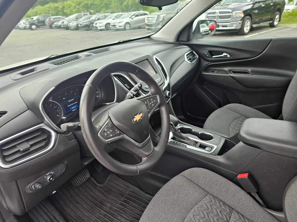 2022 Chevrolet Equinox LT - Photo 10