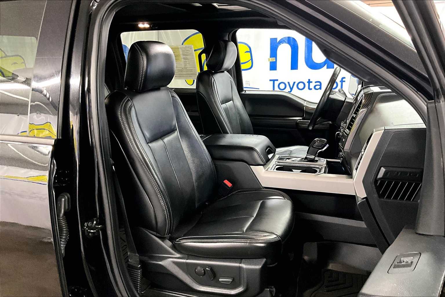 2019 Ford F-150 LARIAT - Photo 11