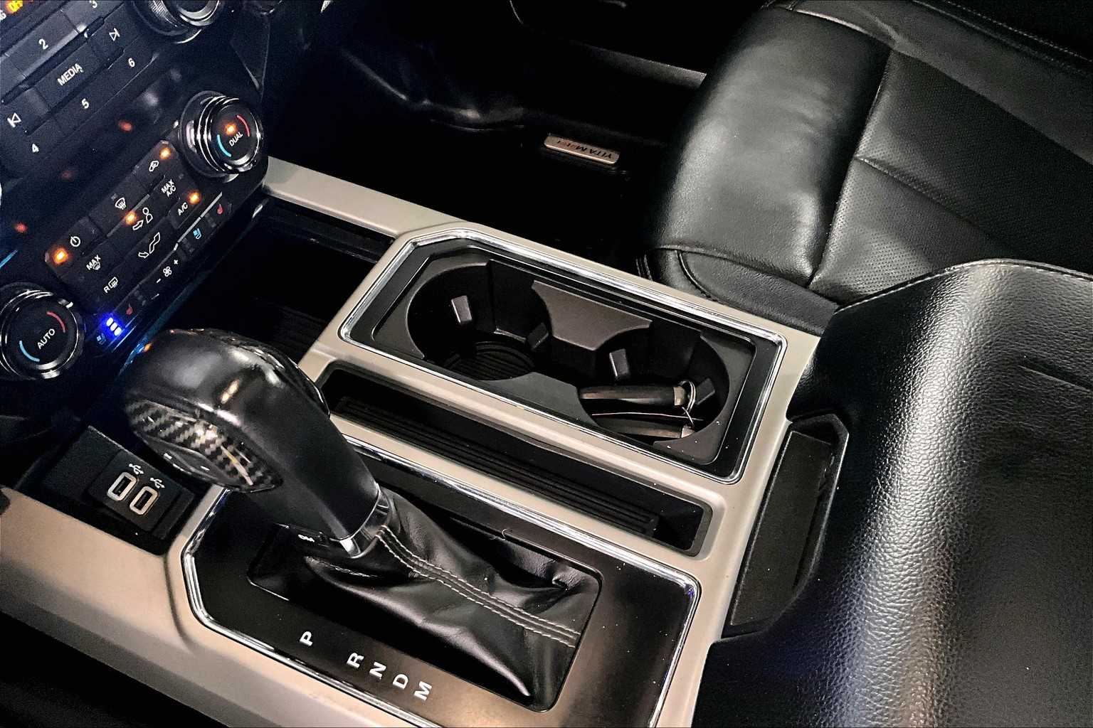 2019 Ford F-150 LARIAT - Photo 20