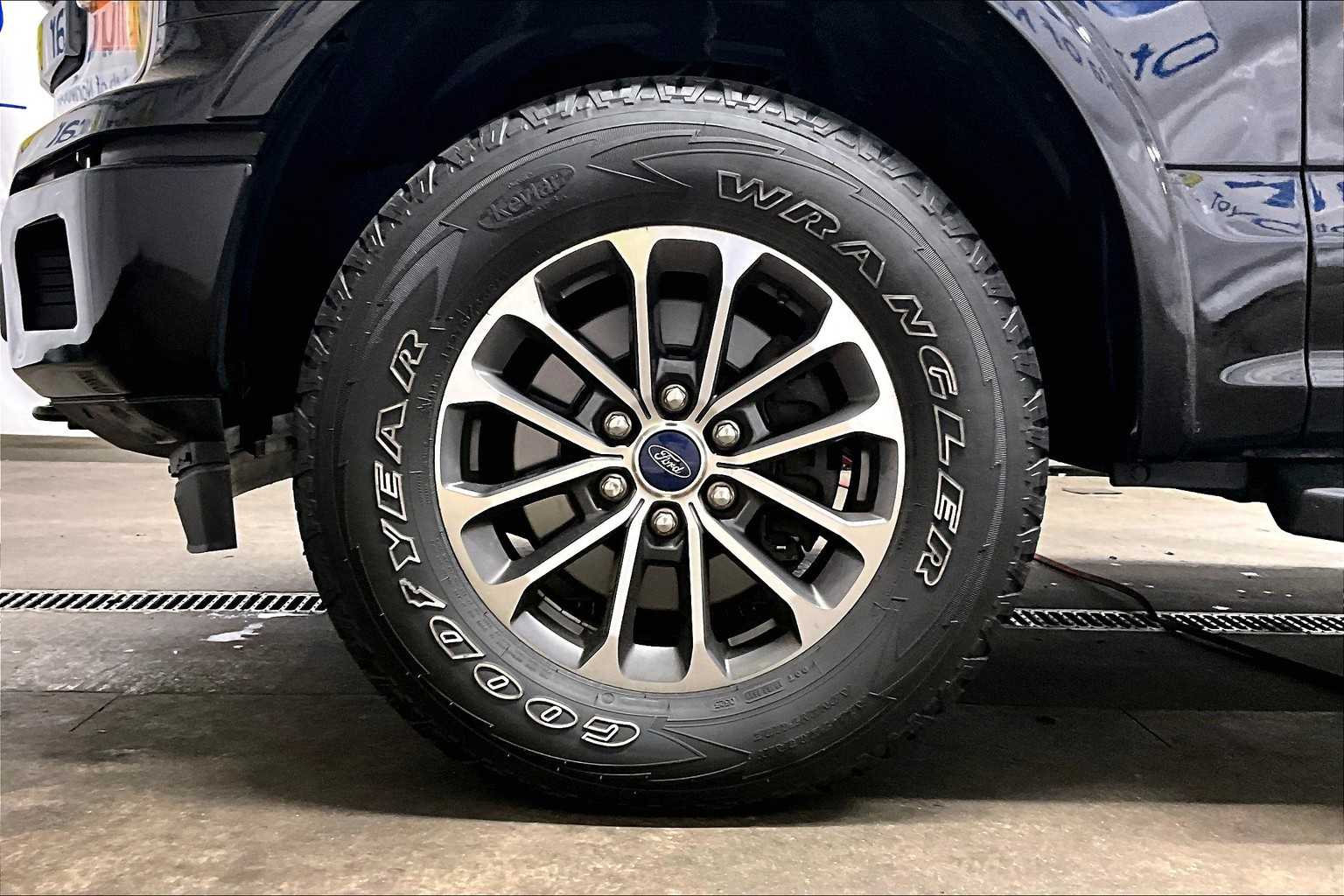 2019 Ford F-150 LARIAT - Photo 7