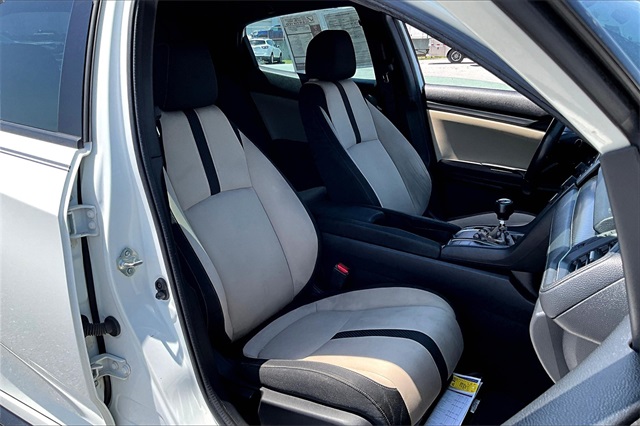 2018 Honda Civic Sport - Photo 11