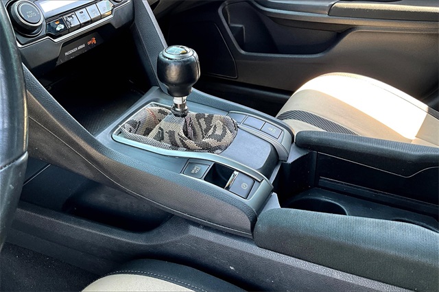 2018 Honda Civic Sport - Photo 19