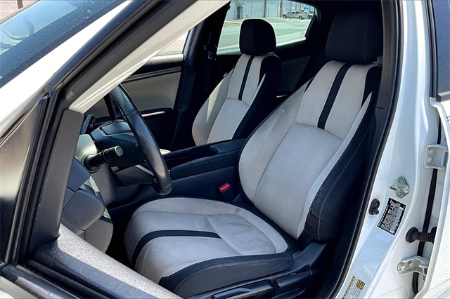 2018 Honda Civic Sport - Photo 10