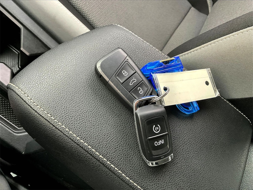 2023 Volkswagen Taos 1.5T S - Photo 25