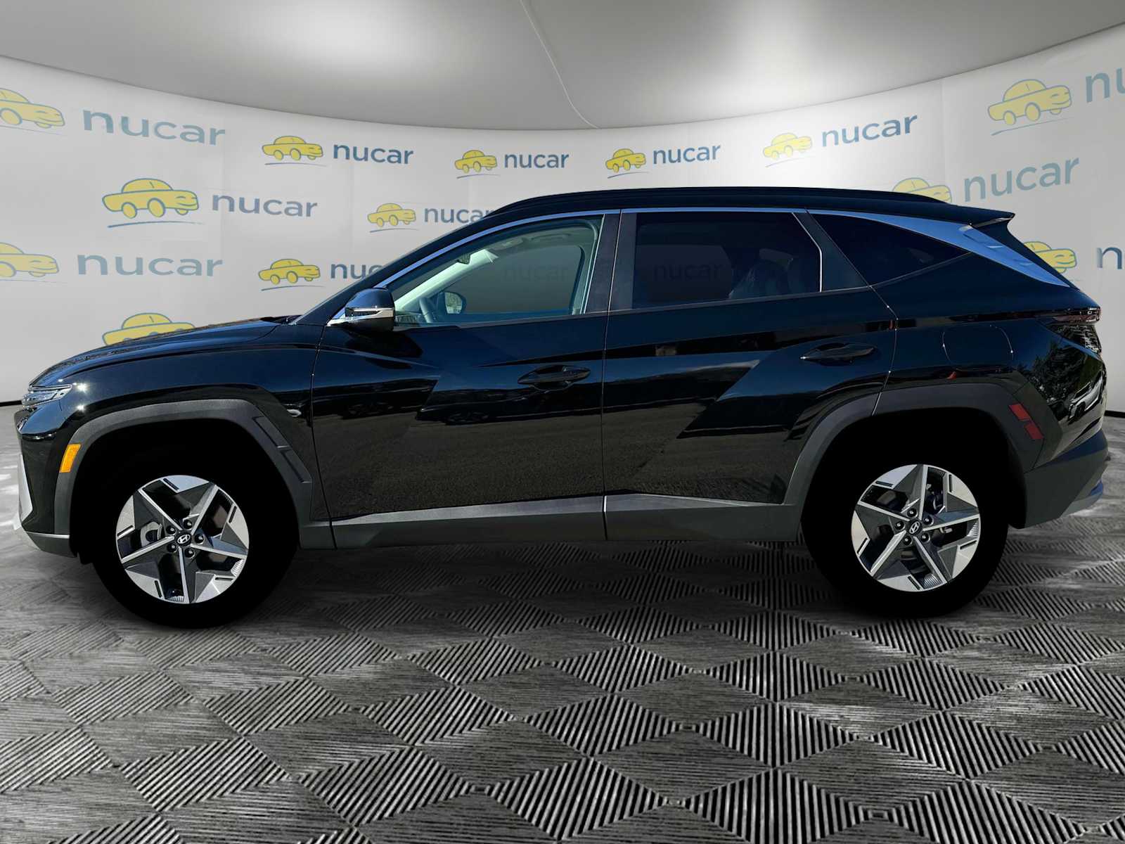 2025 Hyundai Tucson SEL Convenience - Photo 4