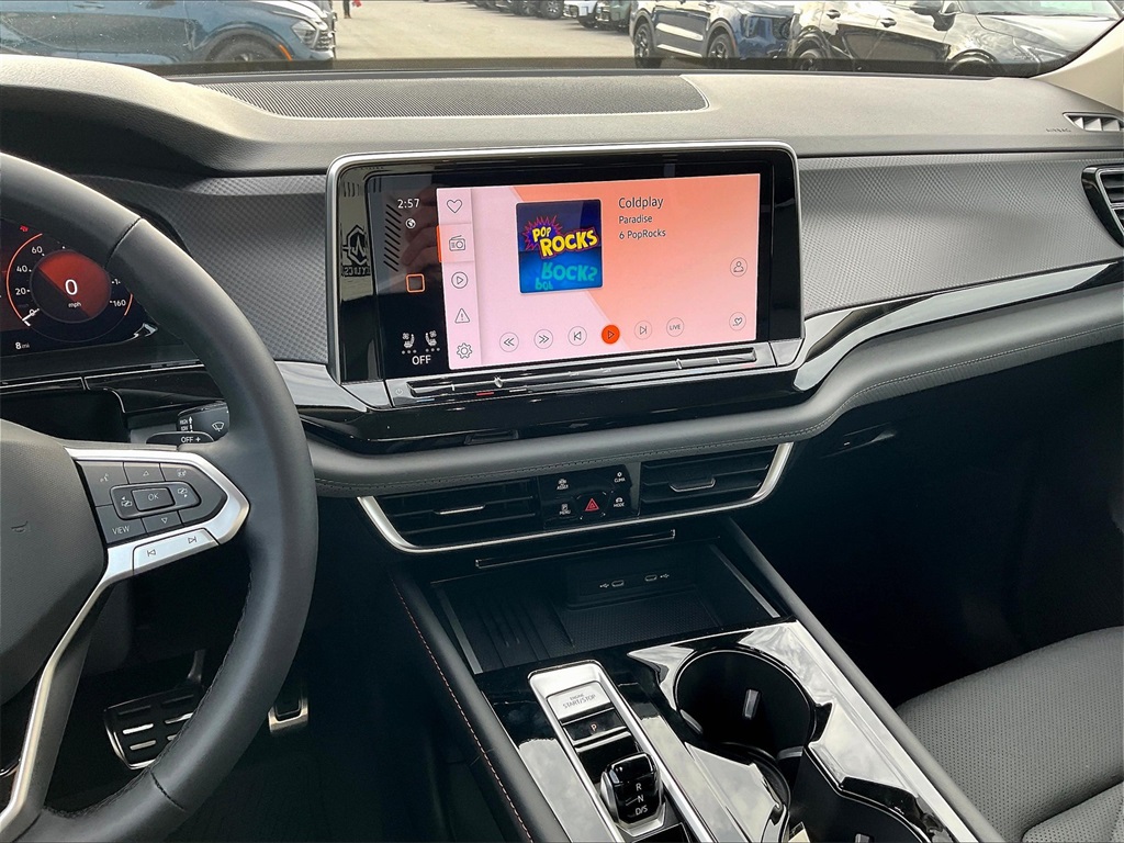 2025 Volkswagen Atlas 2.0T Peak Edition - Photo 13