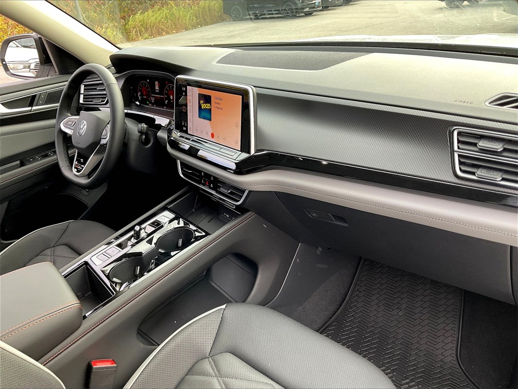 2025 Volkswagen Atlas 2.0T Peak Edition - Photo 10