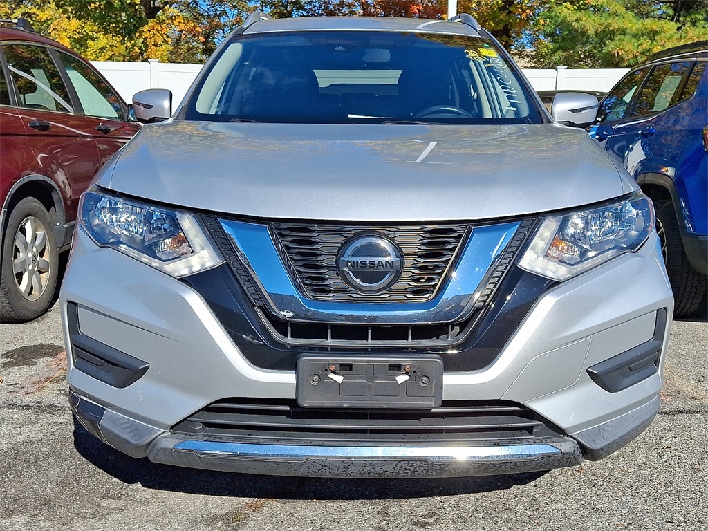 2020 Nissan Rogue SV - Photo 2
