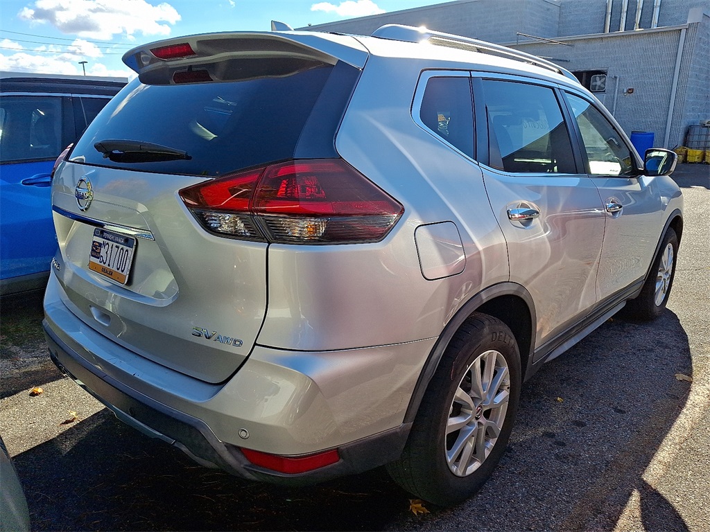2020 Nissan Rogue SV - Photo 5