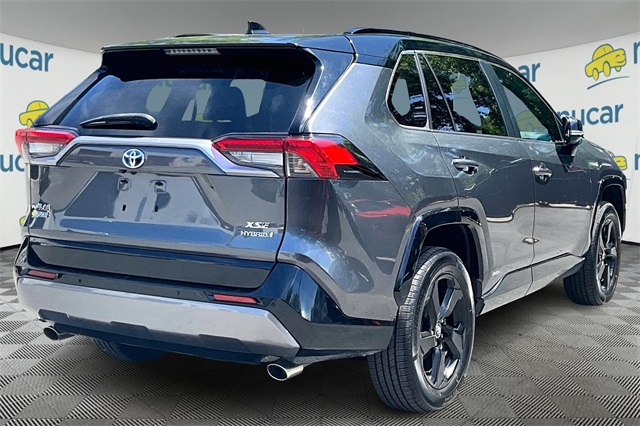 2021 Toyota RAV4 Hybrid XSE - Photo 13