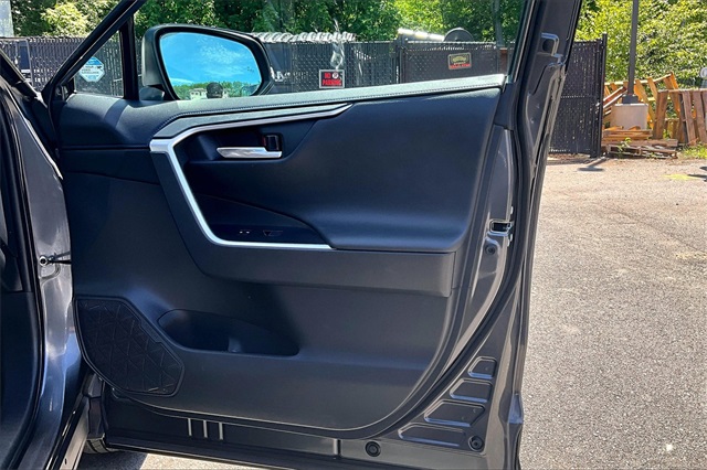 2021 Toyota RAV4 Hybrid XSE - Photo 20