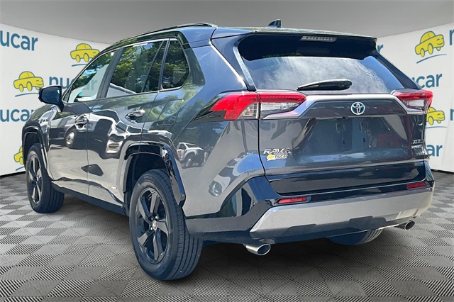 2021 Toyota RAV4 Hybrid XSE - Photo 2